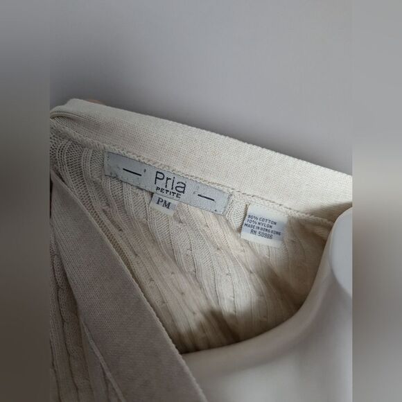 Vintage Cream Cable Knit Cardigan Women’s Petite M Minimal Cotton Pockets - Picture 8 of 10